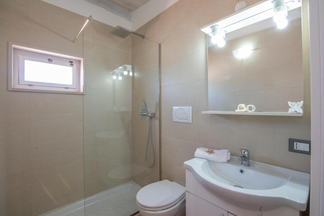 Villa Barnaba Country House & Pool Полиняно а Маре Екстериор снимка
